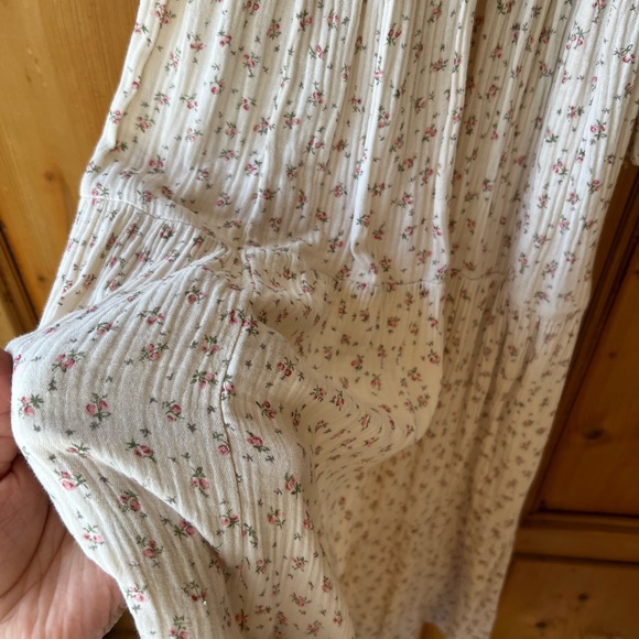 Sold - Picture 1 of 3